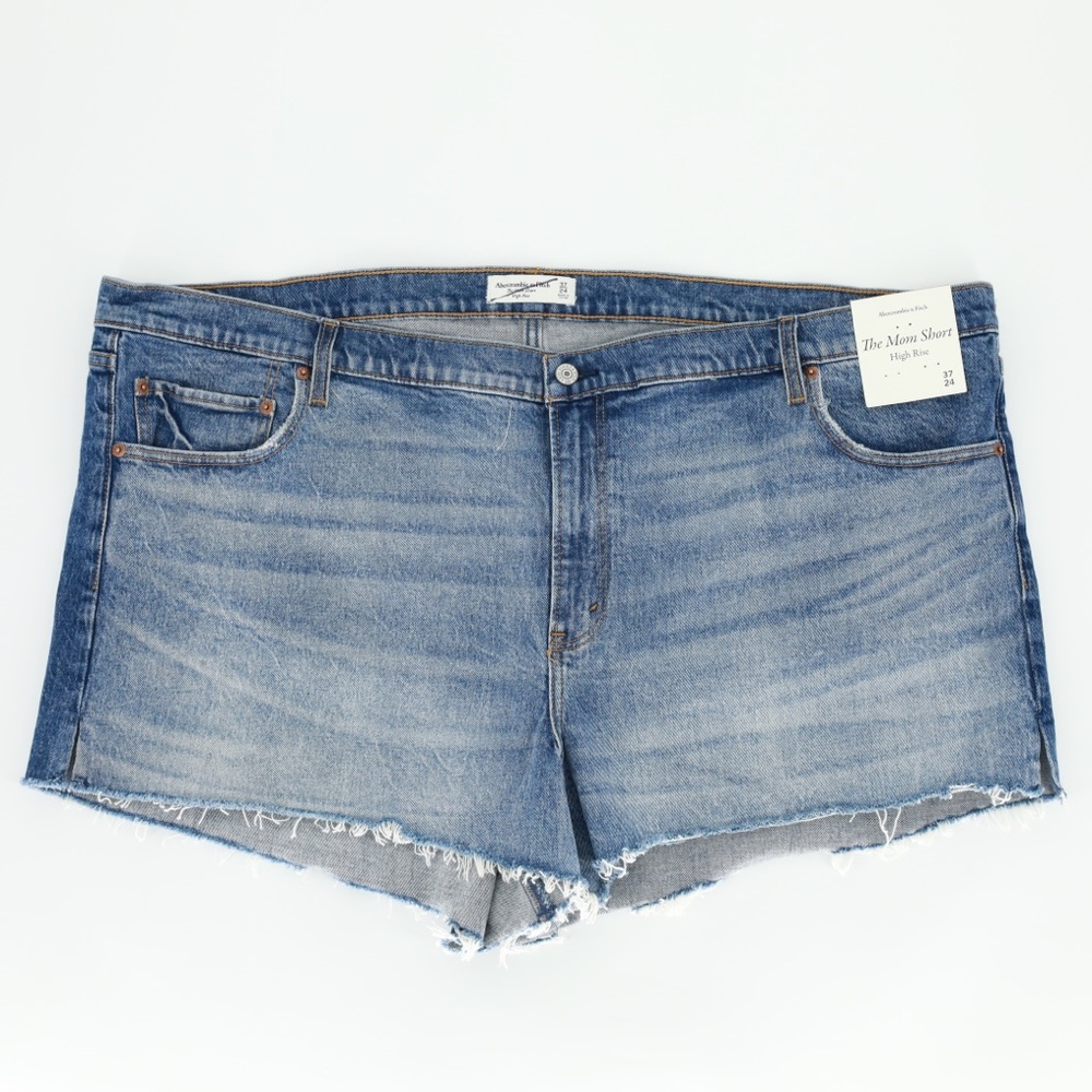 ABERCROMBIE & FITCH HIGH RISE THE MOM SHORT DENIM SHORTS